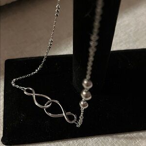 New Ribbon Elegant Silver Infinity Necklace